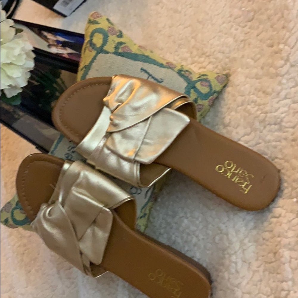 Sandals - Picture 2 of 7